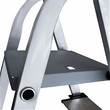 Стремянка алюминиевая со ступенями 130 мм и органайзером NV2118.3