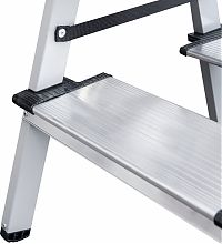 Стремянка двухсторонняя стальная с алюминиевыми ступенями 130 мм и площадкой 350х260 мм NV1147.2
